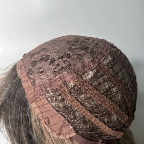 ASHY BALAYAGE blonde Wig wit bangs - Picture 6 of 10